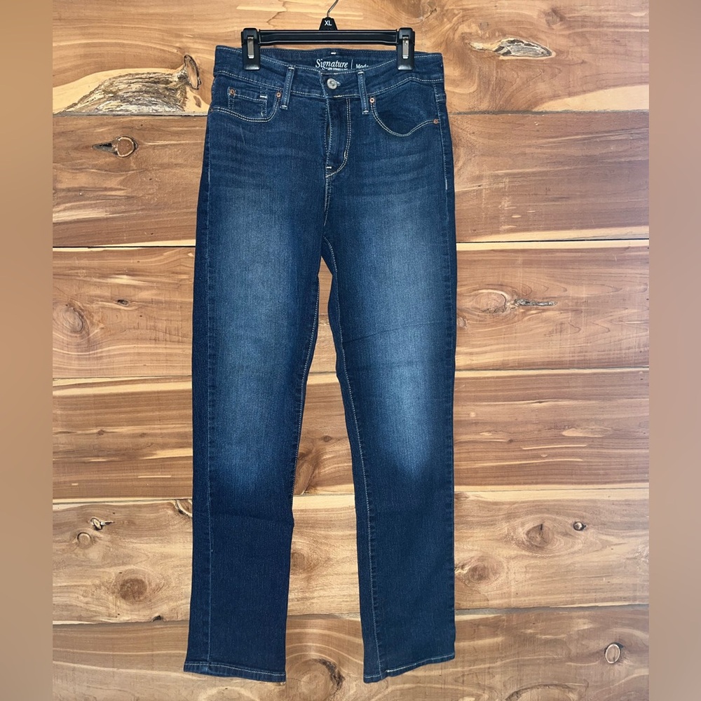 Signature Women's Blue Jeans